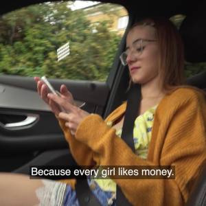 PublicAgent 2025. 10. 20. Little Chloe